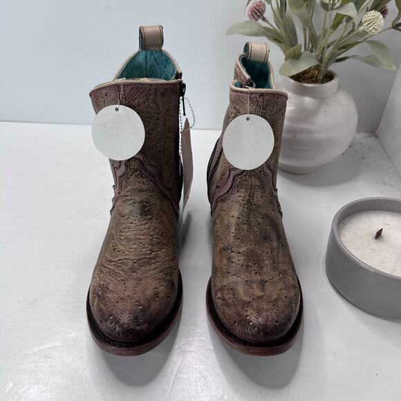 Corral Boots Cut Out Hand Painted Round Toe Zip Boots Tan Women's 6M Tried On - Picture 7 of 9